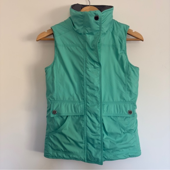Ivivva Reversable vest in gray and teal girls Size: 12